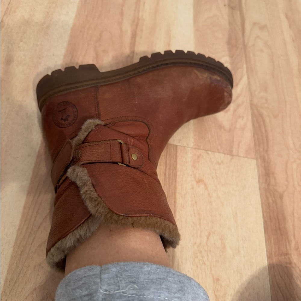 Natural life & style size 37 winter boots.